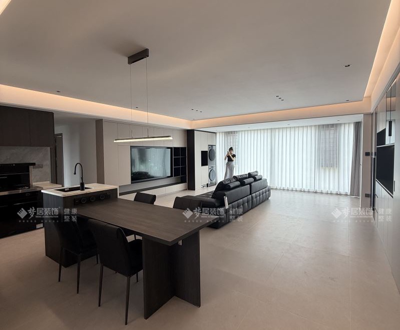 黑白灰意式極簡(jiǎn)風(fēng)完工